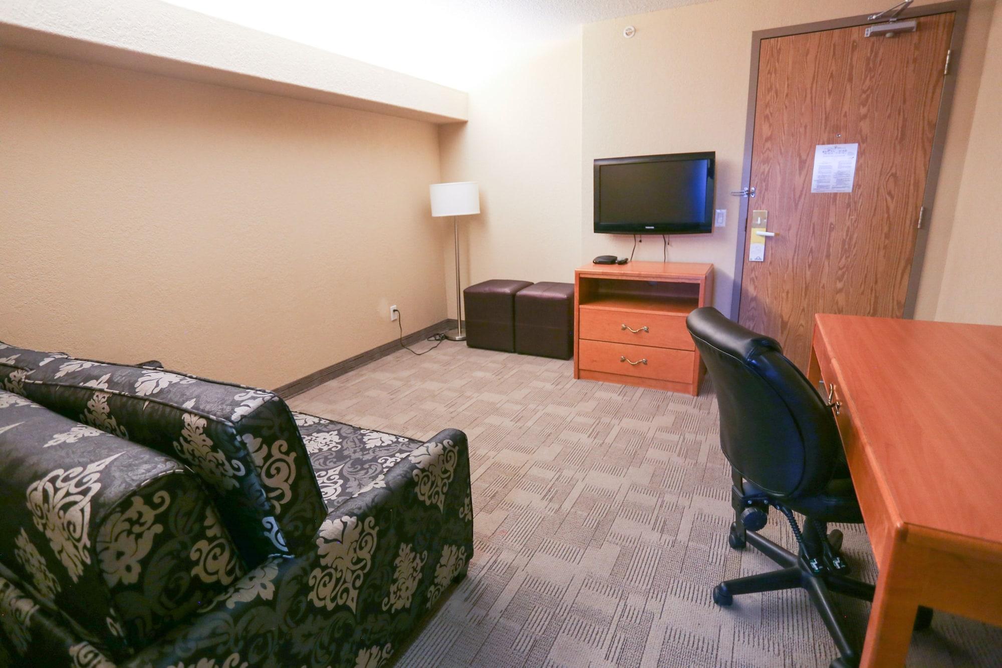 Days Inn By Wyndham Calgary Airport Экстерьер фото