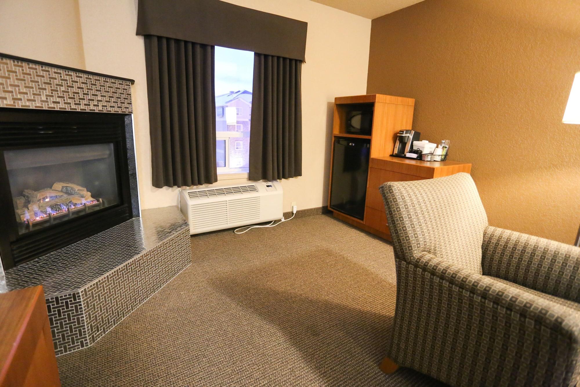 Days Inn By Wyndham Calgary Airport Экстерьер фото